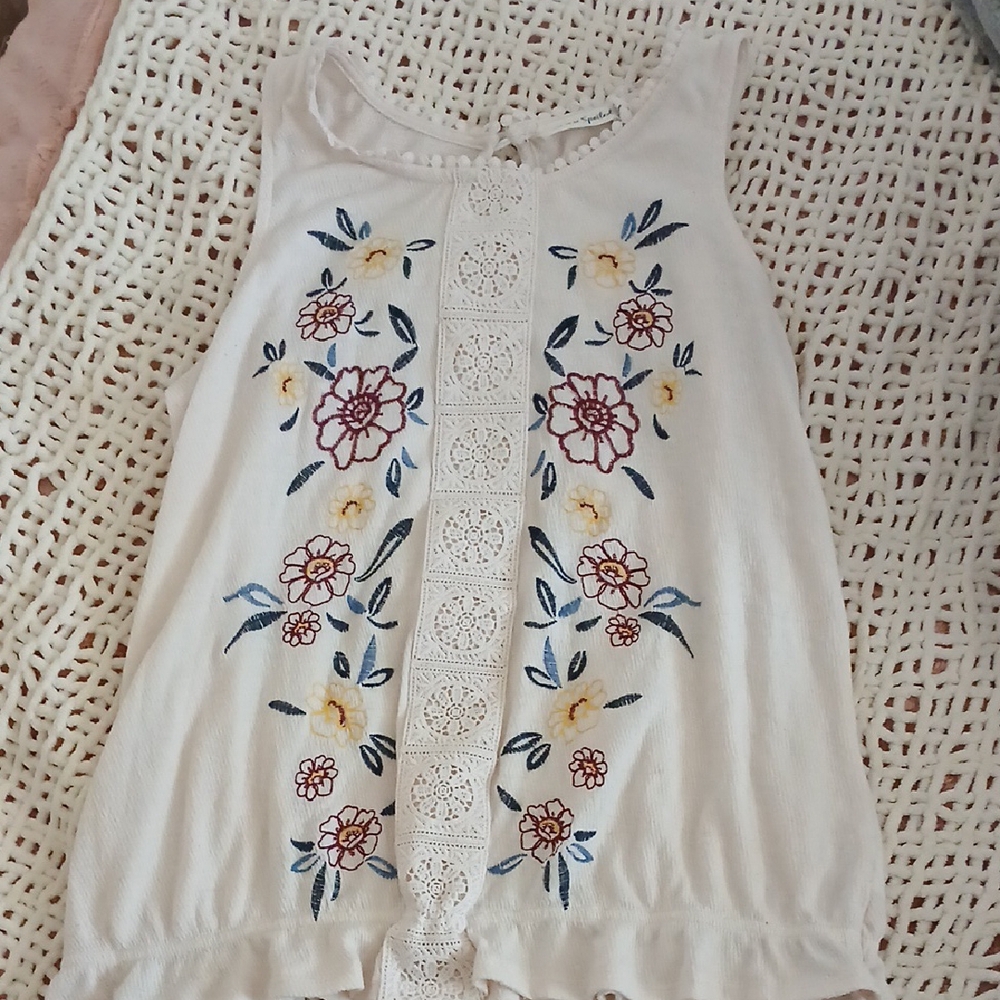 Spoiled Cream Textured Top